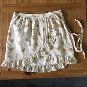 Madewell Floral Cream Wrap Skirt